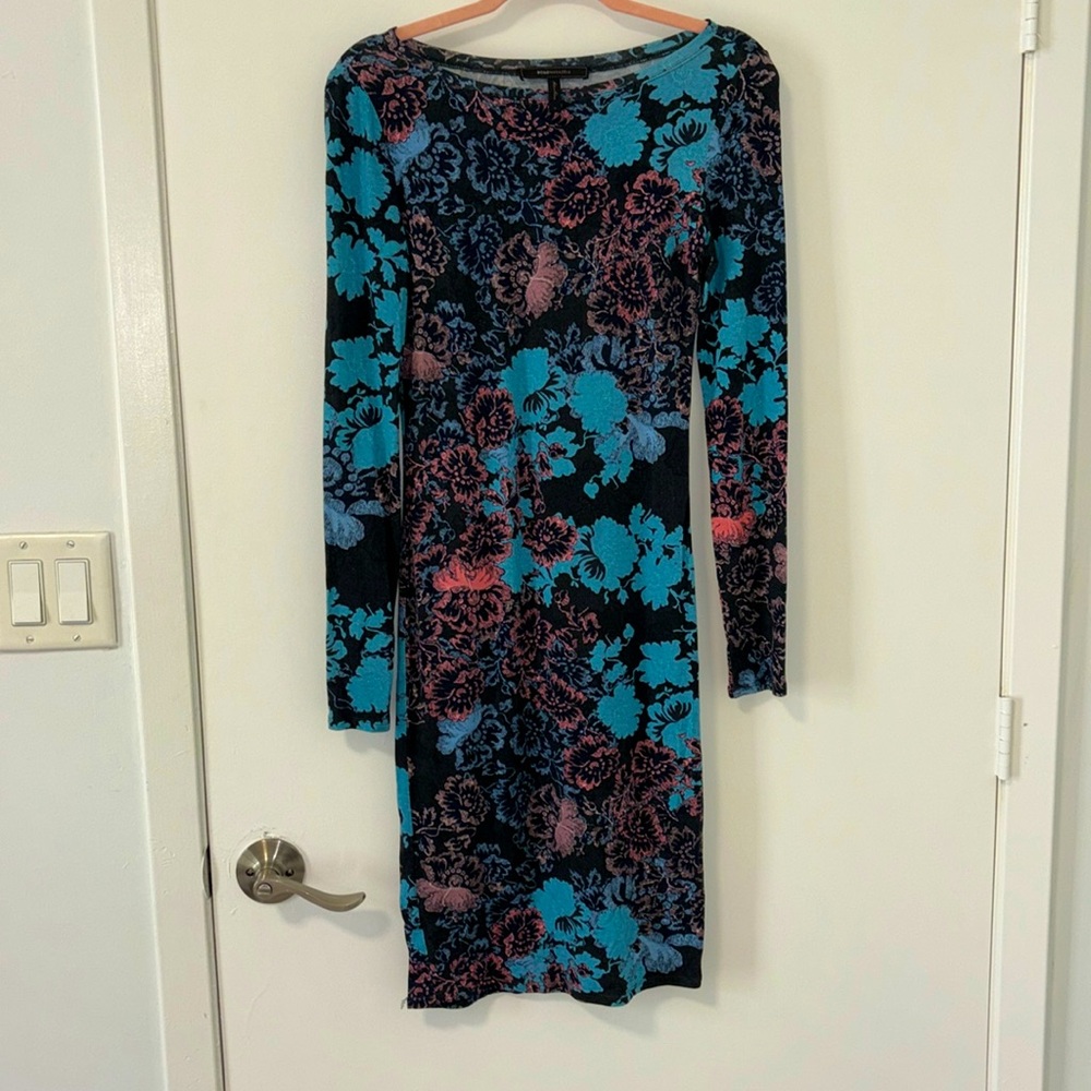BCBG Maxazria flow dress size S